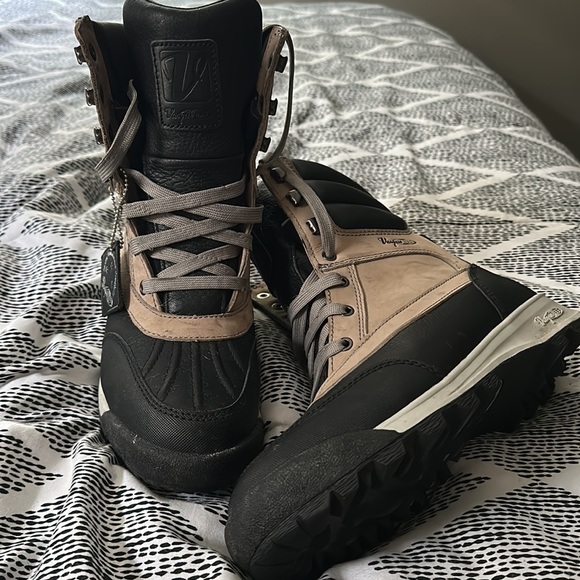 Size 9 great boot in almost new condition - Picture 5 of 10